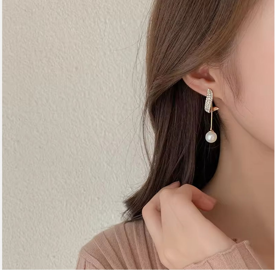 SF Pearl & Diamond Gold Earrings