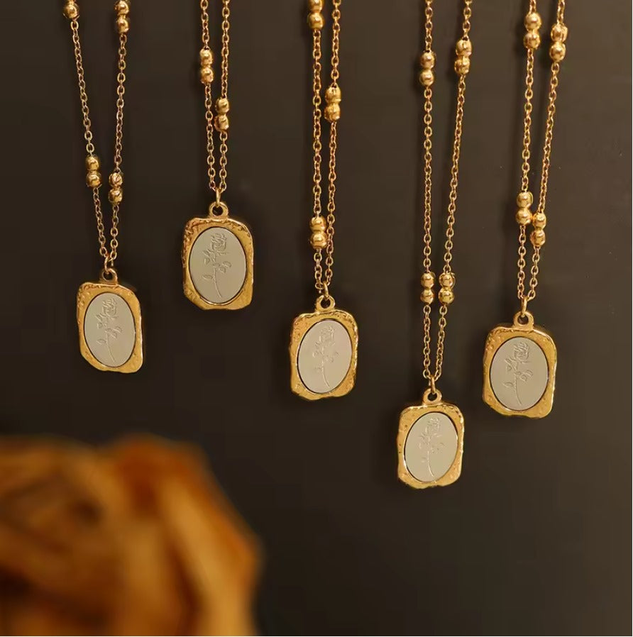 Romantic 18k Gold Plated Flower Pendant Necklace
